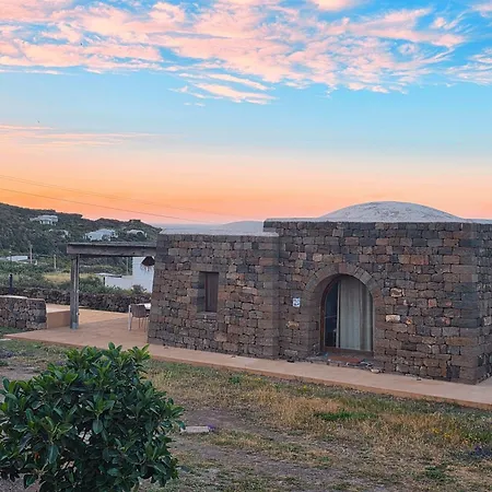 Dammusi Futura Casa de Férias Bugeber