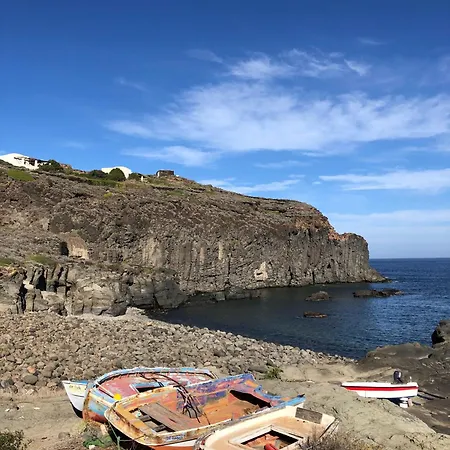 Дом отдыха Dammusi Futura *