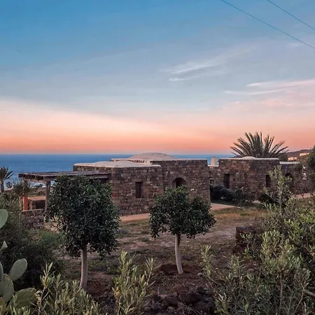 Dammusi Futura Дом отдыха Bugeber